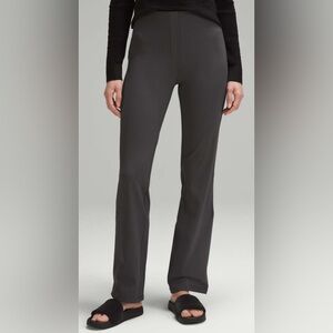 NWOT Lululemon Smooth Fit Pull-On High-Rise Pant *Regular
